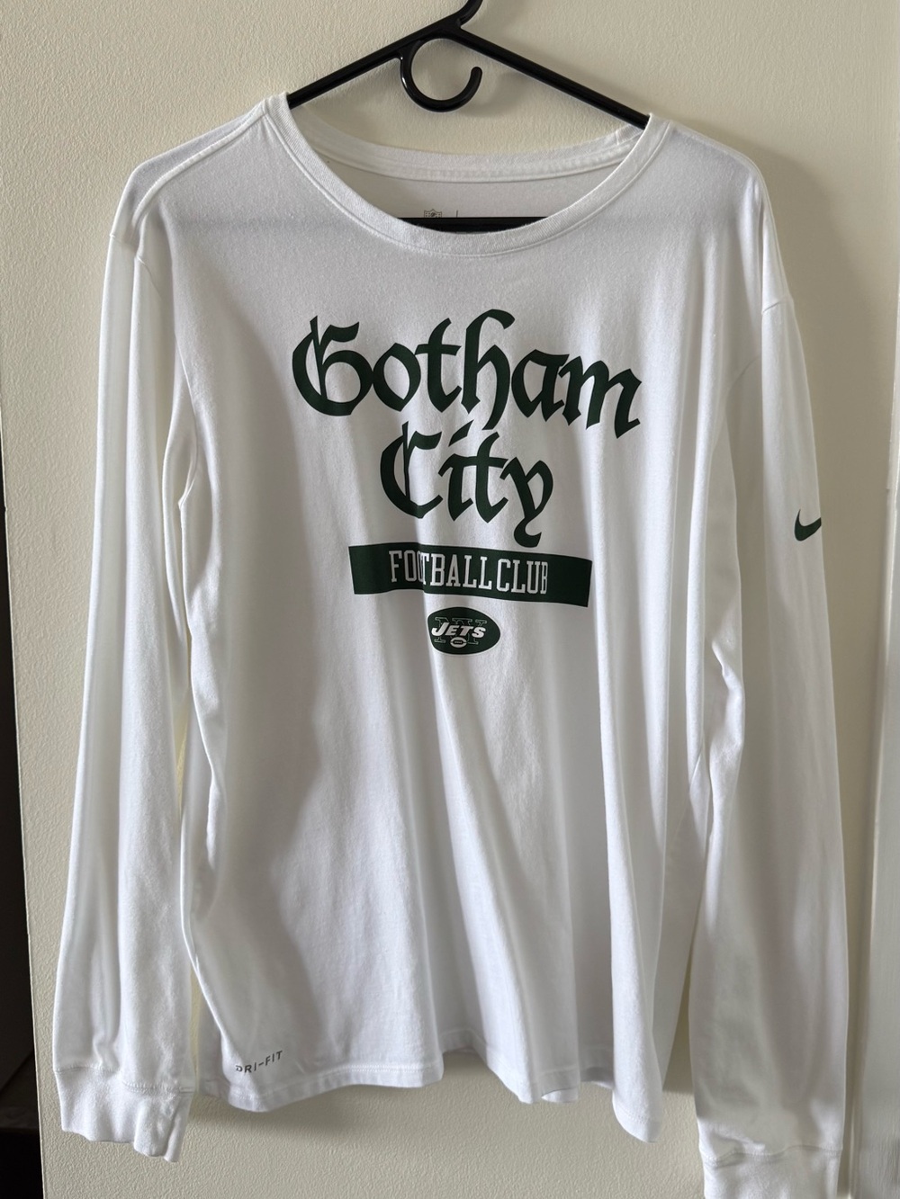 Nike Gotham City Football Club New York Jets Long Sleeve Shirt - White/Green